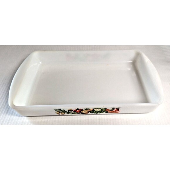 Glasbake Vegetable Medley J-2026 Lasagna Pan Baker 3-qt Milk Glass Vintage 1970s - Picture 3 of 8